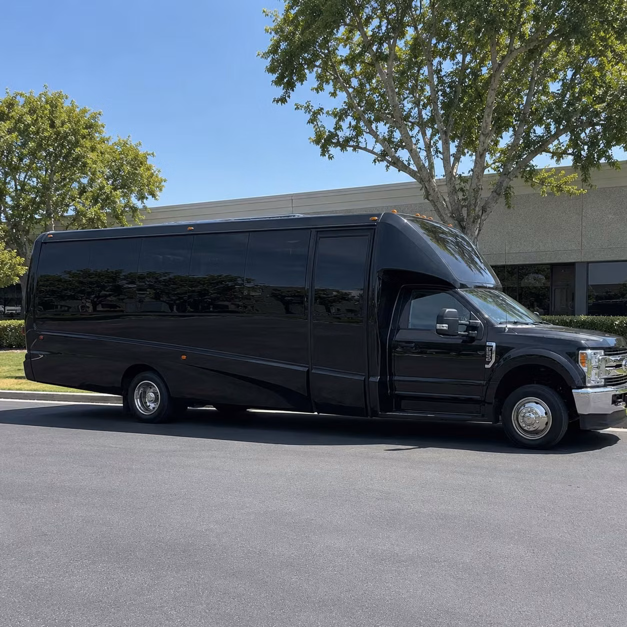 prom night party buses from gresham to portland s best pre prom destinations